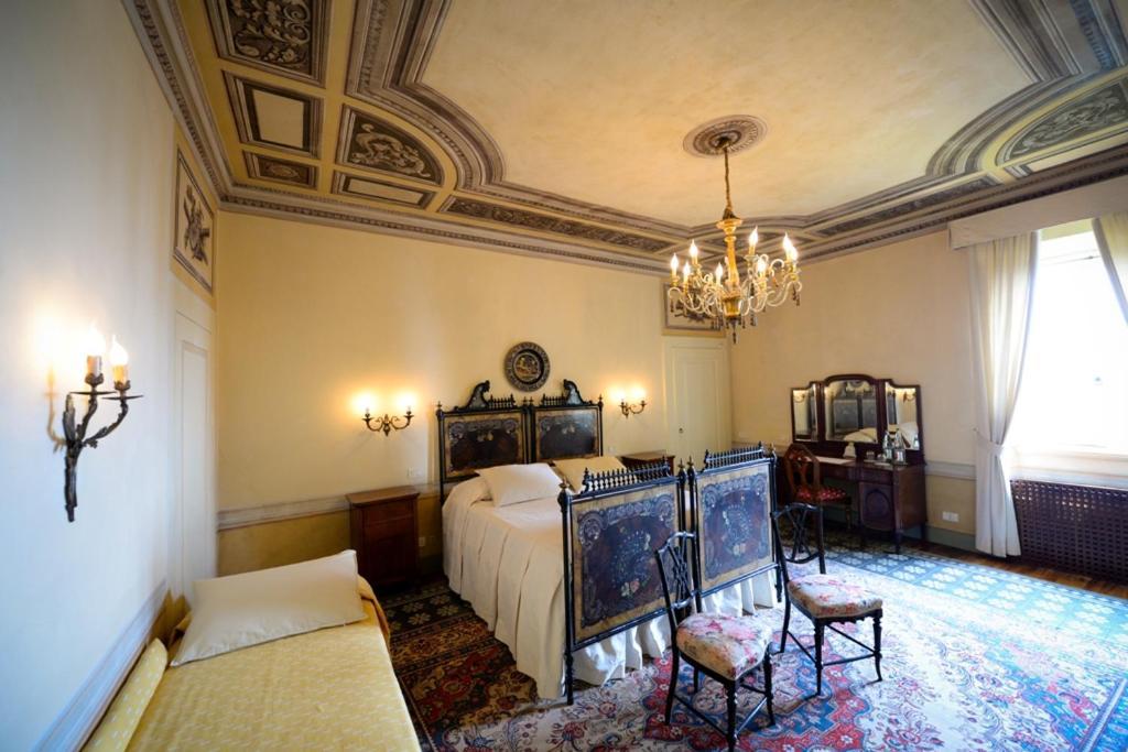Castello Degli Angeli 호텔 Carobbio degli Angeli 외부 사진