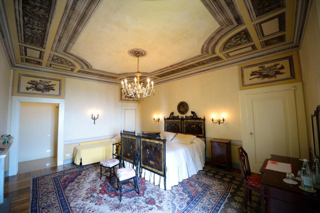 Castello Degli Angeli 호텔 Carobbio degli Angeli 외부 사진