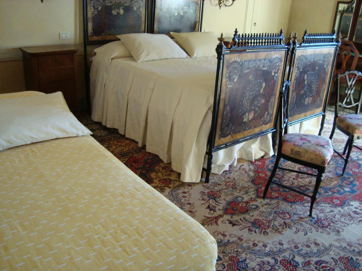 Castello Degli Angeli 호텔 Carobbio degli Angeli 객실 사진